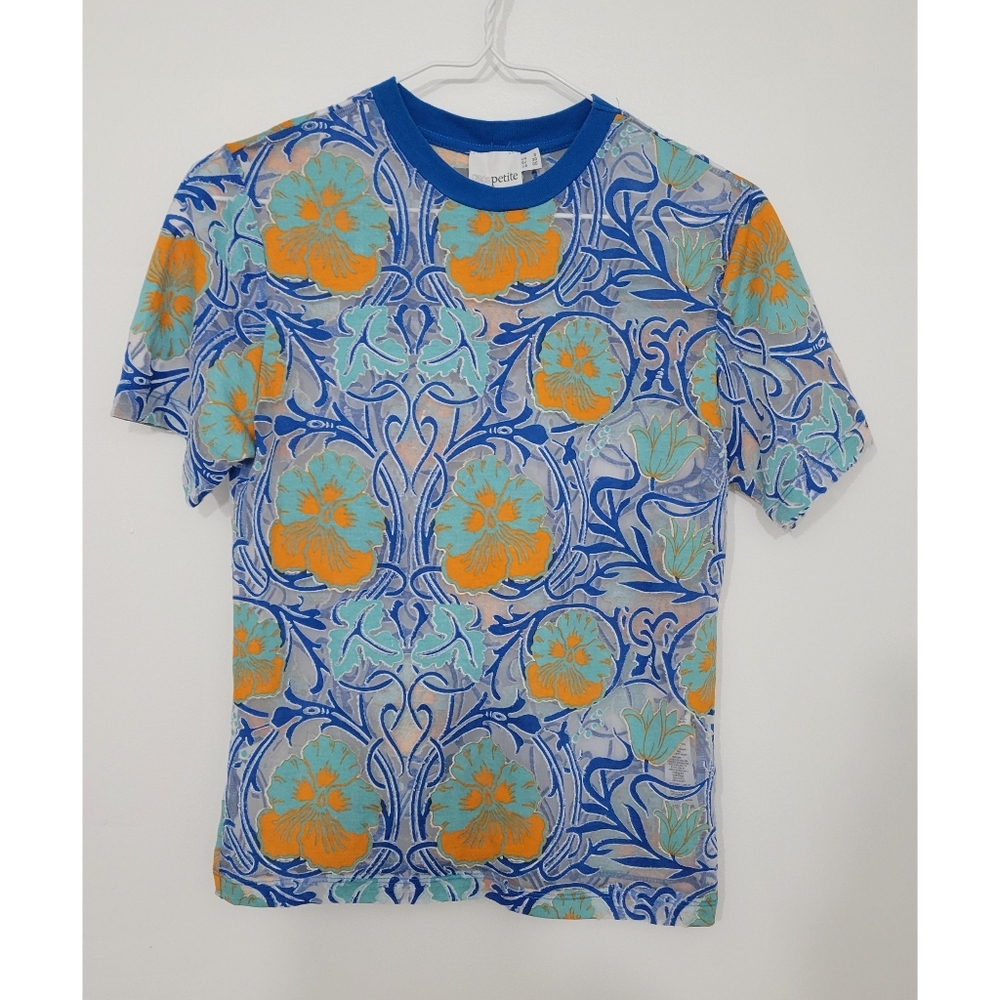 ❤[3/$35] ASOS Petite Mesh Floral Top